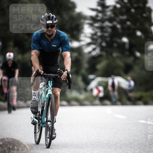 21.06.2026 - 29. Vierlanden-Triathlon H.Heesch http://msf.ph/oto/9857740 21.06.2026 10:29:52 Radfahren 22, 113, 492, 502, 518, 548, 571 meine-sportfotos.de