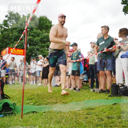 21.06.2026 - 29. Vierlanden-Triathlon LAZAROV Photography http://msf.ph/oto/9857763 21.06.2026 10:15:28 Schwimmen 496, 564, 584, 614, 621 meine-sportfotos.de