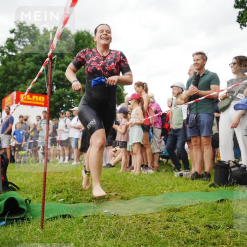 21.06.2026 - 29. Vierlanden-Triathlon LAZAROV Photography http://msf.ph/oto/9857787 21.06.2026 10:15:56 Schwimmen 552, 562 meine-sportfotos.de
