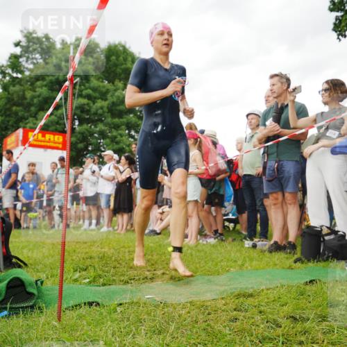 21.06.2026 - 29. Vierlanden-Triathlon LAZAROV Photography http://msf.ph/oto/9857792 21.06.2026 10:16:00 Schwimmen 552, 562 meine-sportfotos.de