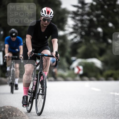 21.06.2026 - 29. Vierlanden-Triathlon H.Heesch http://msf.ph/oto/9857799 21.06.2026 10:29:54 Radfahren 22, 56, 113, 492, 502, 548, 571 meine-sportfotos.de
