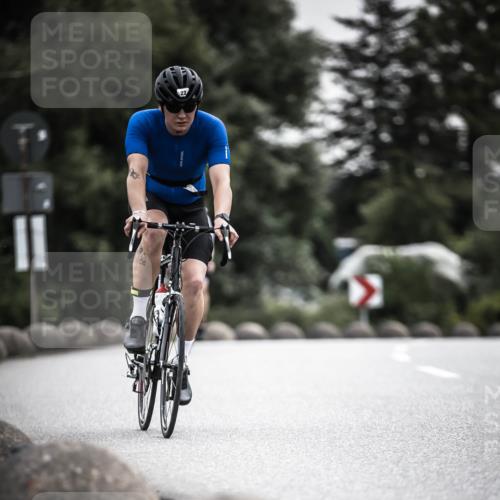 21.06.2026 - 29. Vierlanden-Triathlon H.Heesch http://msf.ph/oto/9857807 21.06.2026 10:29:55 Radfahren 2, 22, 56, 72, 113, 492, 502, 548 meine-sportfotos.de