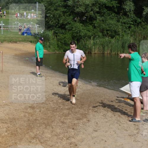 21.06.2026 - 29. Vierlanden-Triathlon Andreas Tolksdorf http://msf.ph/oto/9857812 21.06.2026 09:01:56 Schwimmen 20 meine-sportfotos.de
