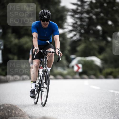 21.06.2026 - 29. Vierlanden-Triathlon H.Heesch http://msf.ph/oto/9857815 21.06.2026 10:29:55 Radfahren 2, 22, 56, 72, 113, 492, 502, 548 meine-sportfotos.de