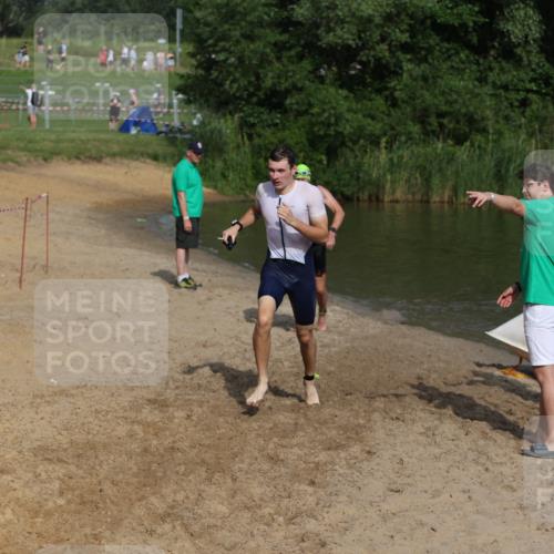 21.06.2026 - 29. Vierlanden-Triathlon Andreas Tolksdorf http://msf.ph/oto/9857839 21.06.2026 09:01:56 Schwimmen 20 meine-sportfotos.de