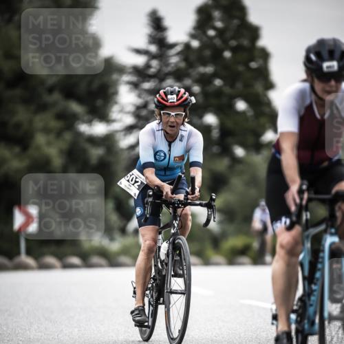 21.06.2026 - 29. Vierlanden-Triathlon H.Heesch http://msf.ph/oto/9857870 21.06.2026 10:29:58 Radfahren 2, 22, 56, 72, 304, 492, 502, 548 meine-sportfotos.de