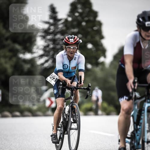 21.06.2026 - 29. Vierlanden-Triathlon H.Heesch http://msf.ph/oto/9857875 21.06.2026 10:29:58 Radfahren 2, 22, 56, 72, 304, 492, 502, 548 meine-sportfotos.de