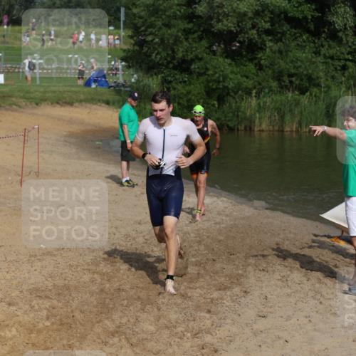 21.06.2026 - 29. Vierlanden-Triathlon Andreas Tolksdorf http://msf.ph/oto/9857880 21.06.2026 09:01:56 Schwimmen 20 meine-sportfotos.de