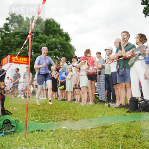 21.06.2026 - 29. Vierlanden-Triathlon LAZAROV Photography http://msf.ph/oto/9857967 21.06.2026 10:17:48 Schwimmen 353, 508, 575 meine-sportfotos.de