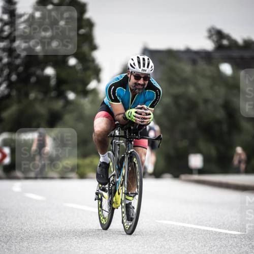 21.06.2026 - 29. Vierlanden-Triathlon H.Heesch http://msf.ph/oto/9858038 21.06.2026 10:30:11 Radfahren 274, 284, 300, 497, 539, 546, 568 meine-sportfotos.de