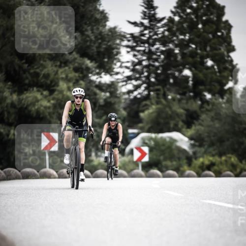 21.06.2026 - 29. Vierlanden-Triathlon H.Heesch http://msf.ph/oto/9858050 21.06.2026 10:30:13 Radfahren 284, 300, 539, 546, 568 meine-sportfotos.de