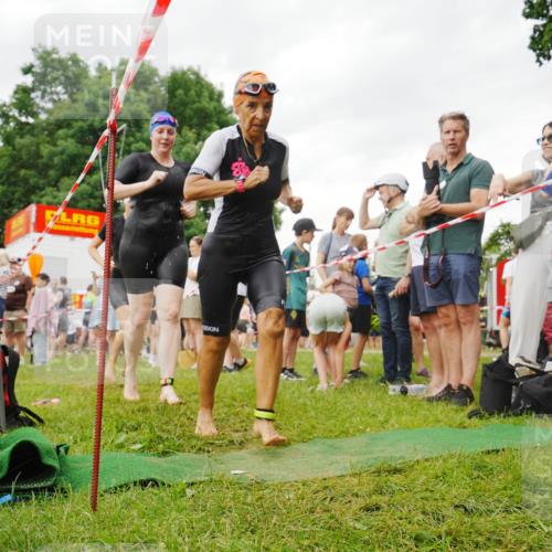 21.06.2026 - 29. Vierlanden-Triathlon LAZAROV Photography http://msf.ph/oto/9858115 21.06.2026 10:19:07 Schwimmen 355, 492, 497, 524, 551, 561, 570, 595, 615 meine-sportfotos.de