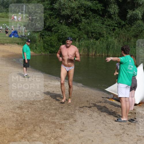 21.06.2026 - 29. Vierlanden-Triathlon Andreas Tolksdorf http://msf.ph/oto/9858137 21.06.2026 09:02:12 Schwimmen 217, 231, 283 meine-sportfotos.de