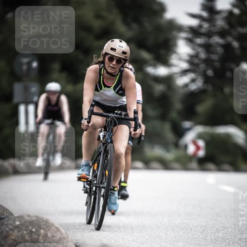 21.06.2026 - 29. Vierlanden-Triathlon H.Heesch http://msf.ph/oto/9858154 21.06.2026 10:30:21 Radfahren 355, 522, 527, 539, 568, 570 meine-sportfotos.de