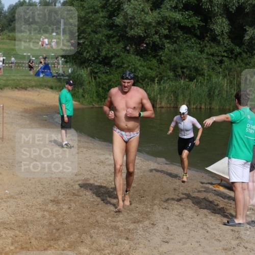21.06.2026 - 29. Vierlanden-Triathlon Andreas Tolksdorf http://msf.ph/oto/9858167 21.06.2026 09:02:13 Schwimmen 217, 231, 283 meine-sportfotos.de