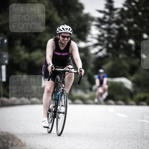 21.06.2026 - 29. Vierlanden-Triathlon H.Heesch http://msf.ph/oto/9858172 21.06.2026 10:30:23 Radfahren 355, 522, 527, 570 meine-sportfotos.de