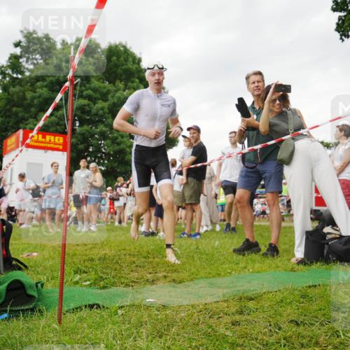 21.06.2026 - 29. Vierlanden-Triathlon LAZAROV Photography http://msf.ph/oto/9858224 21.06.2026 10:20:11 Schwimmen 304, 314, 484 meine-sportfotos.de