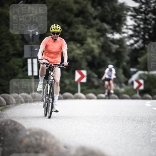 21.06.2026 - 29. Vierlanden-Triathlon H.Heesch http://msf.ph/oto/9858254 21.06.2026 10:30:31 Radfahren 307, 355, 365, 556, 579 meine-sportfotos.de