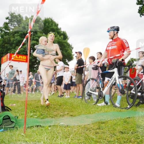 21.06.2026 - 29. Vierlanden-Triathlon LAZAROV Photography http://msf.ph/oto/9858266 21.06.2026 10:20:53 Schwimmen 612 meine-sportfotos.de