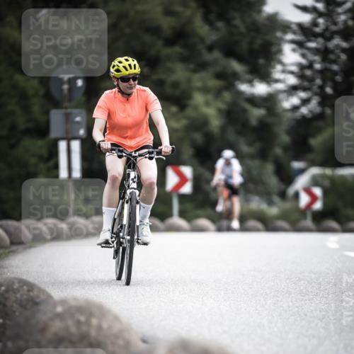 21.06.2026 - 29. Vierlanden-Triathlon H.Heesch http://msf.ph/oto/9858270 21.06.2026 10:30:31 Radfahren 307, 355, 365, 556, 579 meine-sportfotos.de