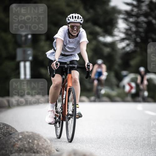 21.06.2026 - 29. Vierlanden-Triathlon H.Heesch http://msf.ph/oto/9858333 21.06.2026 10:30:37 Radfahren 158, 192, 307, 512, 579 meine-sportfotos.de