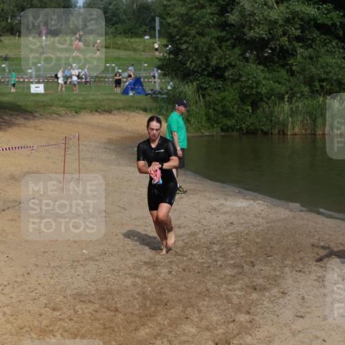 21.06.2026 - 29. Vierlanden-Triathlon Andreas Tolksdorf http://msf.ph/oto/9858383 21.06.2026 09:03:21 Schwimmen 241, 261 meine-sportfotos.de