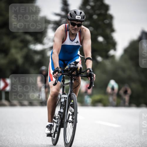 21.06.2026 - 29. Vierlanden-Triathlon H.Heesch http://msf.ph/oto/9858397 21.06.2026 10:30:41 Radfahren 158, 192, 314, 366, 512, 559, 579 meine-sportfotos.de