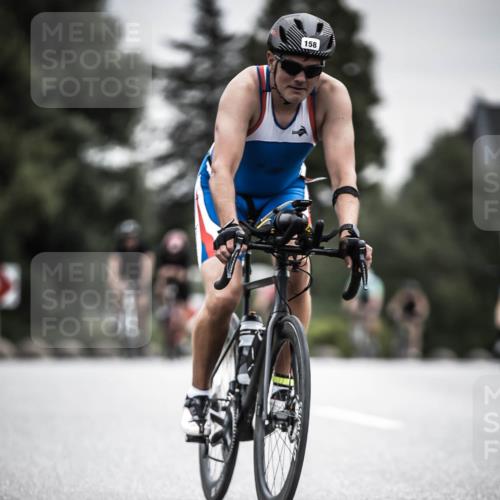 21.06.2026 - 29. Vierlanden-Triathlon H.Heesch http://msf.ph/oto/9858404 21.06.2026 10:30:41 Radfahren 158, 192, 314, 366, 512, 559, 579 meine-sportfotos.de
