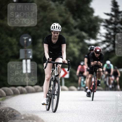 21.06.2026 - 29. Vierlanden-Triathlon H.Heesch http://msf.ph/oto/9858434 21.06.2026 10:30:43 Radfahren 158, 174, 192, 314, 366, 512, 534, 559, 586 meine-sportfotos.de