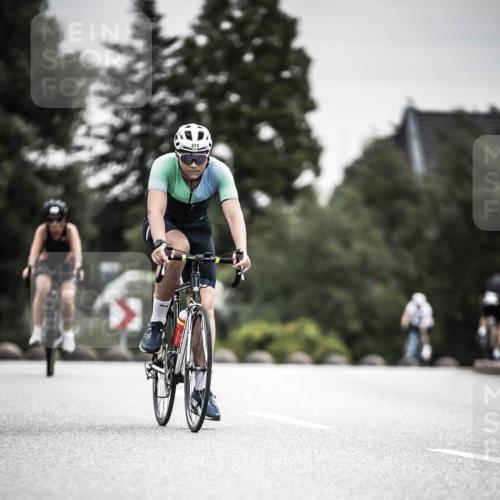 21.06.2026 - 29. Vierlanden-Triathlon H.Heesch http://msf.ph/oto/9858480 21.06.2026 10:30:47 Radfahren 142, 174, 192, 294, 314, 366, 512, 534, 559, 586 meine-sportfotos.de