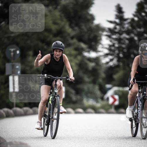 21.06.2026 - 29. Vierlanden-Triathlon H.Heesch http://msf.ph/oto/9858504 21.06.2026 10:30:49 Radfahren 142, 174, 294, 314, 366, 534, 559, 586 meine-sportfotos.de