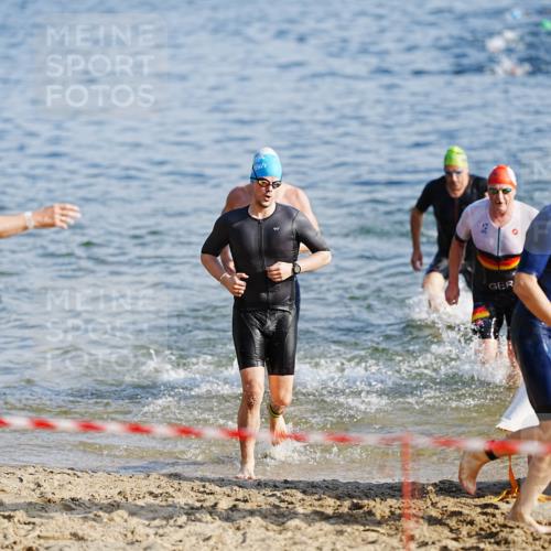 21.06.2026 - 29. Vierlanden-Triathlon LAZAROV Photography http://msf.ph/oto/9858522 21.06.2026 08:13:13 Schwimmen  meine-sportfotos.de