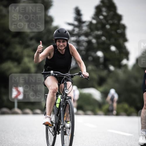 21.06.2026 - 29. Vierlanden-Triathlon H.Heesch http://msf.ph/oto/9858536 21.06.2026 10:30:50 Radfahren 142, 174, 294, 314, 366, 534, 559, 580, 586 meine-sportfotos.de
