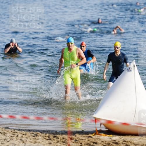 21.06.2026 - 29. Vierlanden-Triathlon LAZAROV Photography http://msf.ph/oto/9858560 21.06.2026 08:13:34 Schwimmen  meine-sportfotos.de