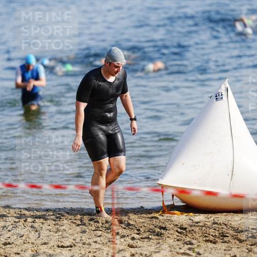 21.06.2026 - 29. Vierlanden-Triathlon LAZAROV Photography http://msf.ph/oto/9858583 21.06.2026 08:13:48 Schwimmen  meine-sportfotos.de