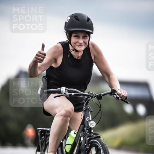 21.06.2026 - 29. Vierlanden-Triathlon H.Heesch http://msf.ph/oto/9858588 21.06.2026 10:30:51 Radfahren 142, 174, 175, 294, 314, 523, 534, 559, 580, 586 meine-sportfotos.de