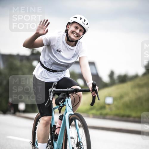 21.06.2026 - 29. Vierlanden-Triathlon H.Heesch http://msf.ph/oto/9858613 21.06.2026 10:30:57 Radfahren 142, 175, 360, 505, 523, 580, 623 meine-sportfotos.de