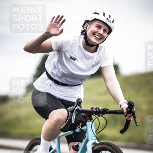 21.06.2026 - 29. Vierlanden-Triathlon H.Heesch http://msf.ph/oto/9858636 21.06.2026 10:30:58 Radfahren 175, 360, 505, 523, 580, 623 meine-sportfotos.de