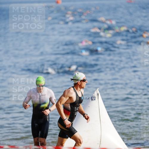 21.06.2026 - 29. Vierlanden-Triathlon LAZAROV Photography http://msf.ph/oto/9858649 21.06.2026 08:14:12 Schwimmen  meine-sportfotos.de