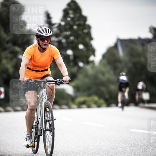 21.06.2026 - 29. Vierlanden-Triathlon H.Heesch http://msf.ph/oto/9858669 21.06.2026 10:31:01 Radfahren 175, 360, 505, 523, 580, 623 meine-sportfotos.de