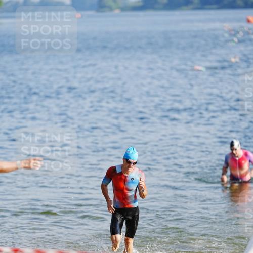 21.06.2026 - 29. Vierlanden-Triathlon LAZAROV Photography http://msf.ph/oto/9858701 21.06.2026 08:14:42 Schwimmen  meine-sportfotos.de