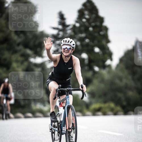 21.06.2026 - 29. Vierlanden-Triathlon H.Heesch http://msf.ph/oto/9858802 21.06.2026 10:31:15 Radfahren 229, 265, 280, 352, 498, 612 meine-sportfotos.de
