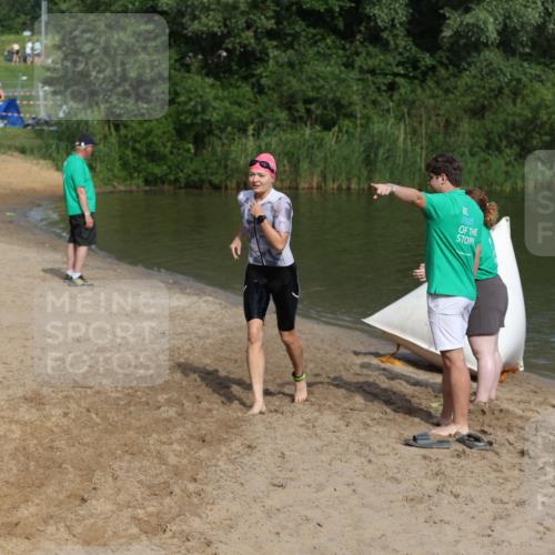 21.06.2026 - 29. Vierlanden-Triathlon Andreas Tolksdorf http://msf.ph/oto/9858825 21.06.2026 09:04:13 Schwimmen 244 meine-sportfotos.de