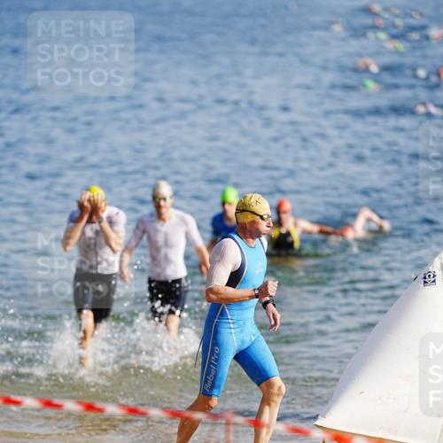 21.06.2026 - 29. Vierlanden-Triathlon LAZAROV Photography http://msf.ph/oto/9858835 21.06.2026 08:16:02 Schwimmen  meine-sportfotos.de