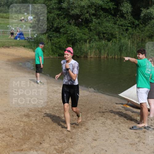 21.06.2026 - 29. Vierlanden-Triathlon Andreas Tolksdorf http://msf.ph/oto/9858846 21.06.2026 09:04:14 Schwimmen 244 meine-sportfotos.de