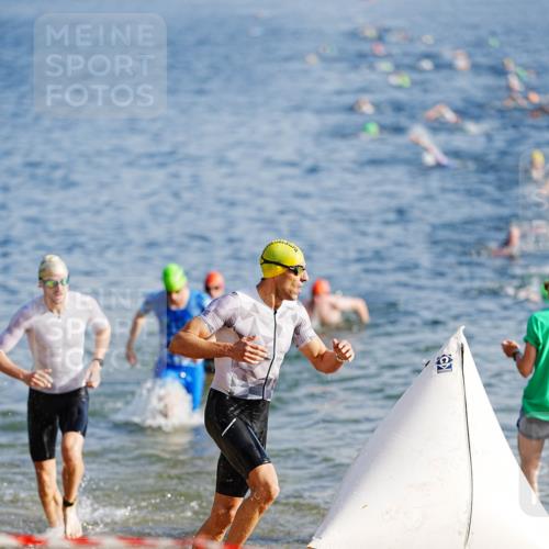 21.06.2026 - 29. Vierlanden-Triathlon LAZAROV Photography http://msf.ph/oto/9858848 21.06.2026 08:16:04 Schwimmen  meine-sportfotos.de