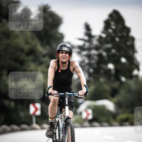 21.06.2026 - 29. Vierlanden-Triathlon H.Heesch http://msf.ph/oto/9858866 21.06.2026 10:31:19 Radfahren 229, 265, 498, 612 meine-sportfotos.de