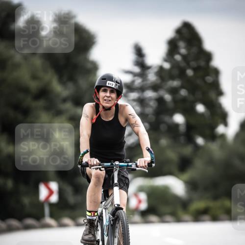 21.06.2026 - 29. Vierlanden-Triathlon H.Heesch http://msf.ph/oto/9858869 21.06.2026 10:31:19 Radfahren 229, 265, 498, 612 meine-sportfotos.de