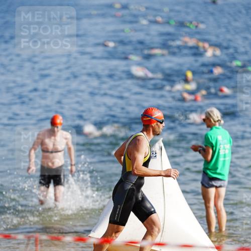 21.06.2026 - 29. Vierlanden-Triathlon LAZAROV Photography http://msf.ph/oto/9858884 21.06.2026 08:16:11 Schwimmen  meine-sportfotos.de