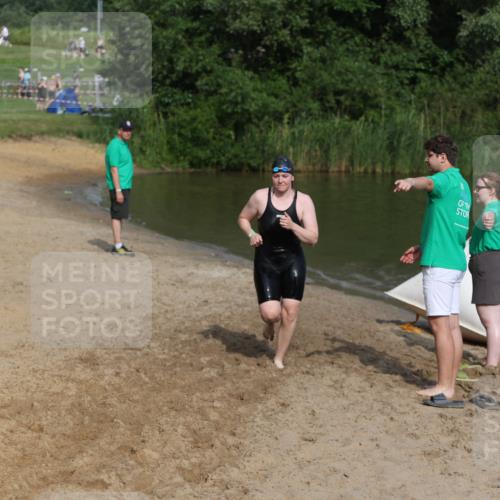 21.06.2026 - 29. Vierlanden-Triathlon Andreas Tolksdorf http://msf.ph/oto/9858906 21.06.2026 09:04:38 Schwimmen 290 meine-sportfotos.de